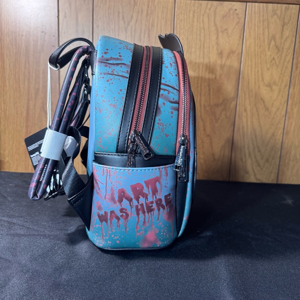 Loungefly Terrifier Art the Clown Glow in the Dark Mini Backpack EE Exclusive - Picture 5 of 8